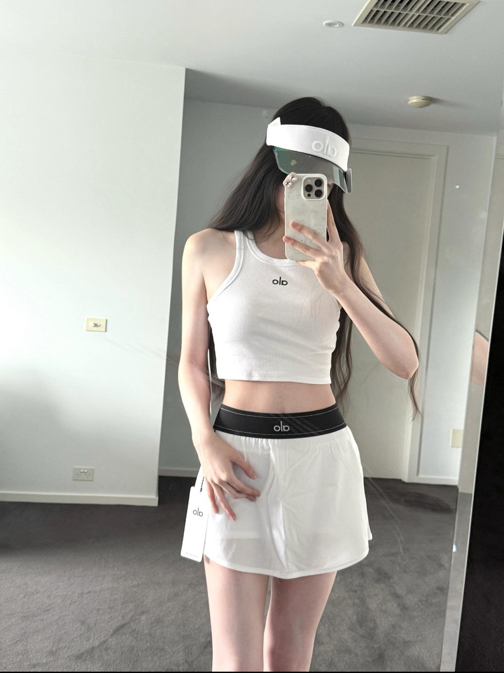 ALO Yoga White Ribbed Crop Tank with Black Waistband Accents set